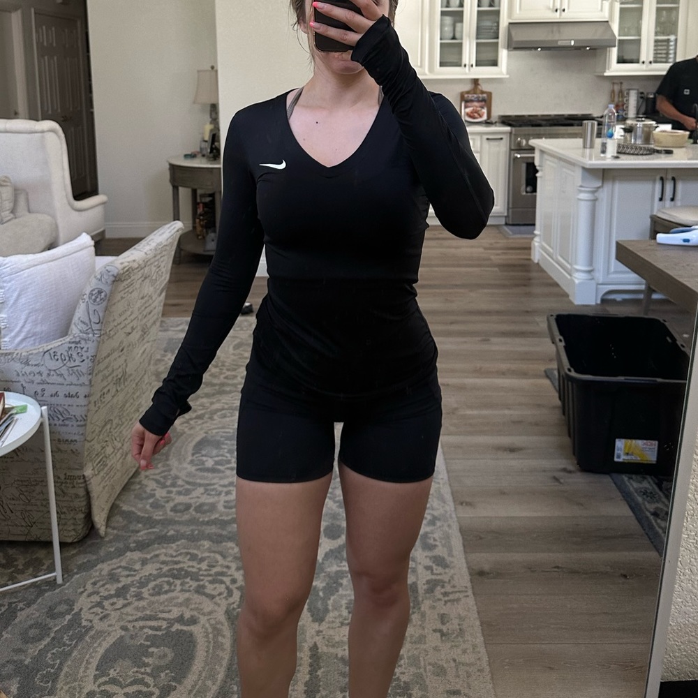 Nike black long sleeve